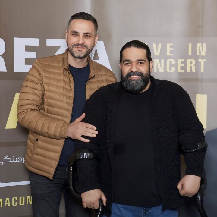 Reza Sadeghi live in Istanbul